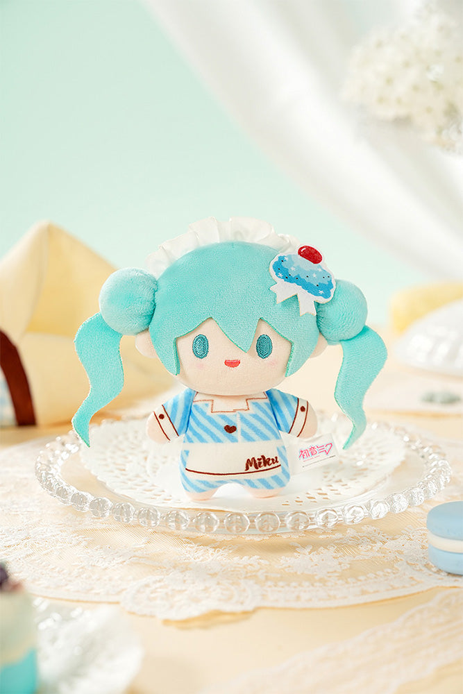 Character Vocal Series 01: Hatsune Miku Crêpe Mascot Keychain Plush - C
